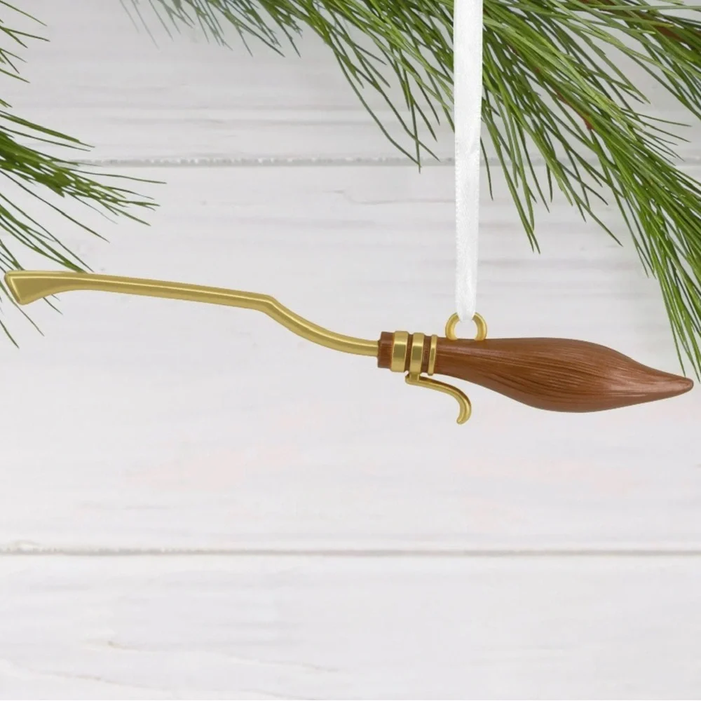 Hallmark Harry Potter “Nimbus 2000” Metal Christmas Ornament (NWT)